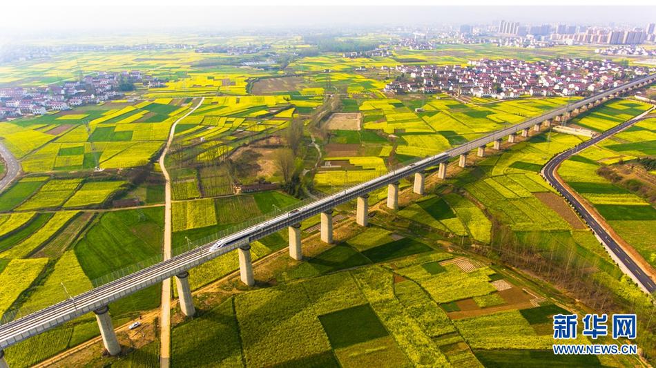 手游《全民奇跡MU》全能王闖關(guān)小能手五步走